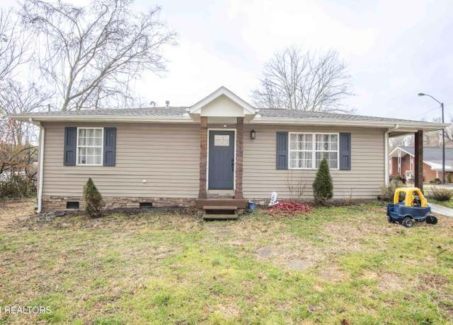 Property at 517 N Main St, Clinton, TN 37716, 3 beds, 1 bath