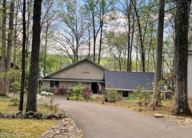 Property at 108 Tigitsi Ln, Loudon, TN 37774, 4 beds, 3 baths