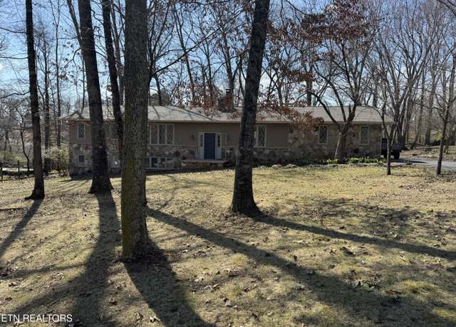 Property at 8305 Sharp Rd, Powell, TN 37849, 3 beds, 2 baths