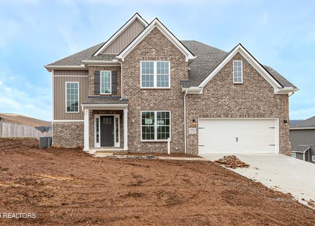 Property at 1663 Hickory Reserve Rd, Knoxville, TN 37932, 5 beds, 3 baths