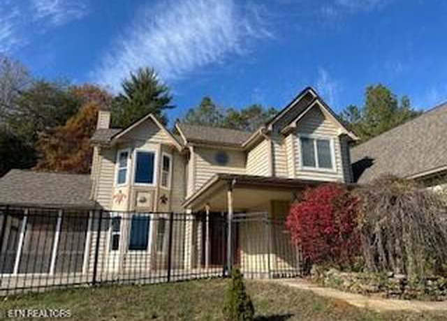 Property at 2667 Lawnville Rd, Kingston, TN 37763, 4 beds, 3 baths