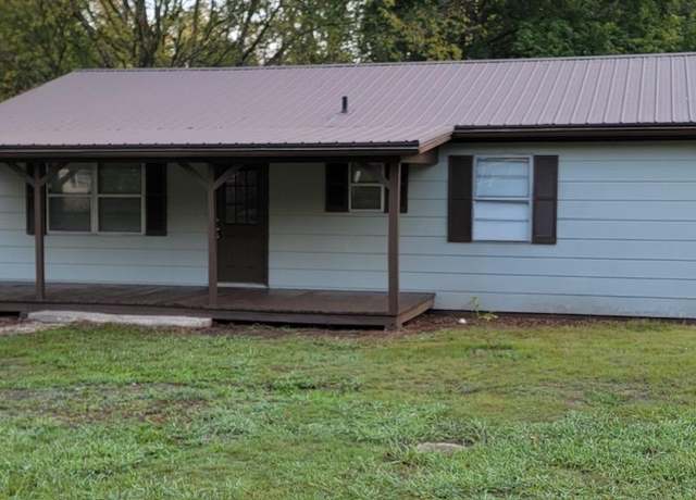 Property at 678 Peachtree Ln, Kingston, TN 37763, 3 beds, 1 bath