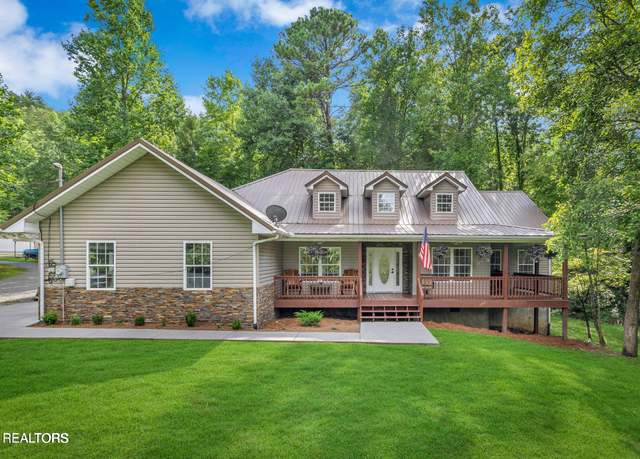 Property at 3410 Jason Pl, Sevierville, TN 37876, 3 beds, 2 baths