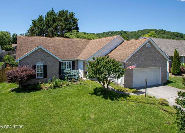 Property at 1575 Maremont Rd, Knoxville, TN 37918, 3 beds, 2 baths