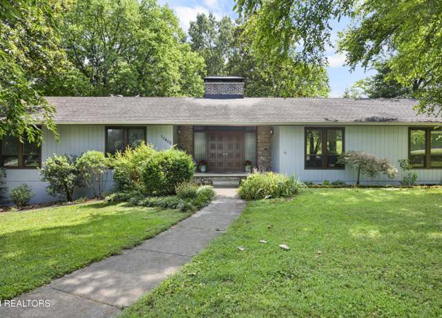 Property at 12400 Hound Ears Pt, Knoxville, TN 37934, 4 beds, 3 baths