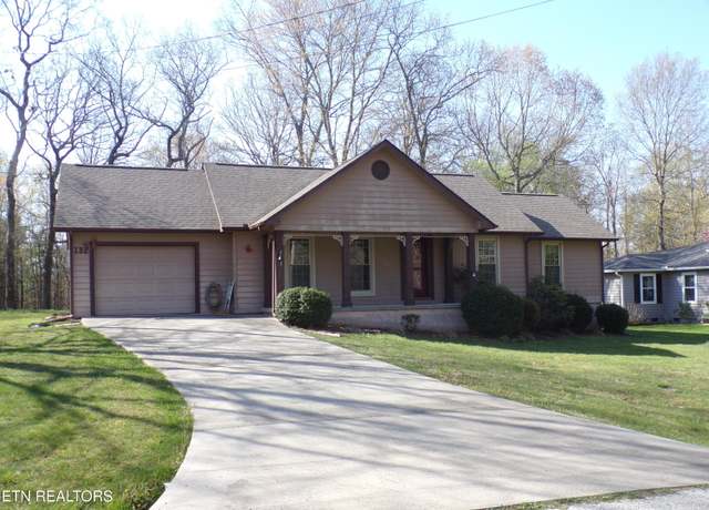 Property at 132 Pomeroy Dr, Fairfield Glade, TN 38558, 2 beds, 2 baths