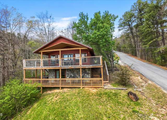 Property at 1725 Mountain View Ct, Sevierville, TN 37876, 2 beds, 2 baths