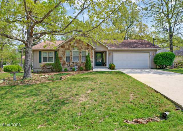 Property at 11 Windsor Pt, Crossville, TN 38558, 3 beds, 2 baths