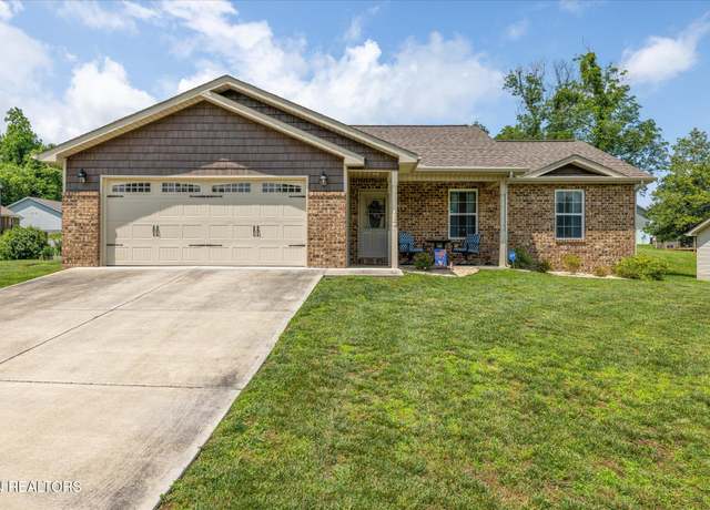 Property at 2250 Murphys Chapel Dr, Sevierville, TN 37876, 3 beds, 2 baths