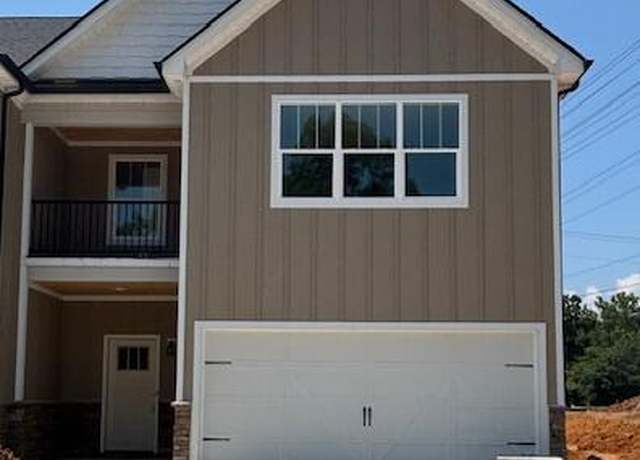 Property at 100 Lombardy Ln, Oak Ridge, TN 37830, 3 beds, 2.5 baths