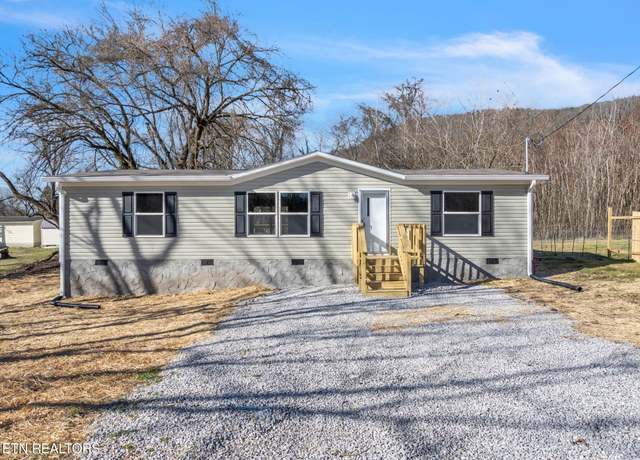Property at 621 W Strang St, Rockwood, TN 37854, 3 beds, 2 baths