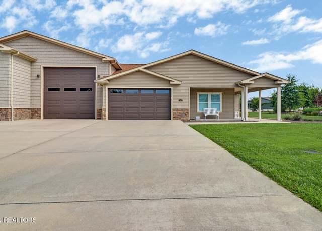 Property at 193 Holly Tree Dr, Crossville, TN 38555, 2 beds, 2 baths