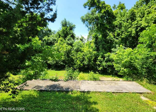 Property at 261 Harding Rd, Harriman, TN 37748