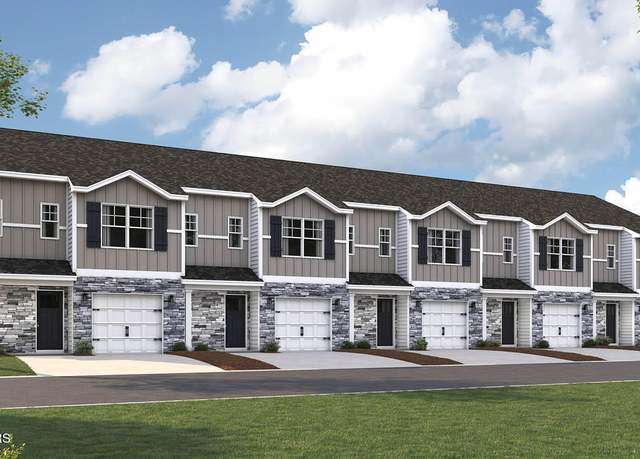 Property at 3030 Bogart Ln, Knoxville, TN 37921, 3 beds, 2.5 baths
