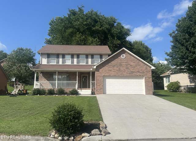 Property at 4879 Garfield Terrace Dr, Knoxville, TN 37938, 3 beds, 2.5 baths