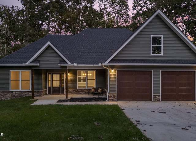 Property at 203 Inata Ln, Loudon, TN 37774, 4 beds, 3 baths