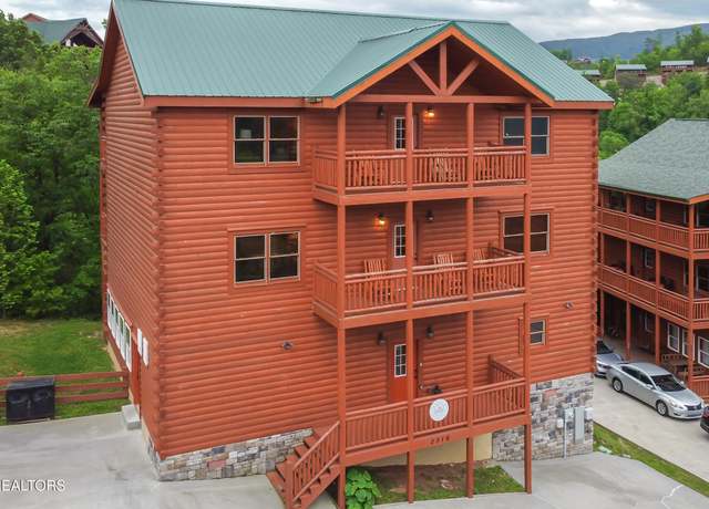 Property at 2316 Boulder Way, Sevierville, TN 37862, 6 beds, 6.5 baths