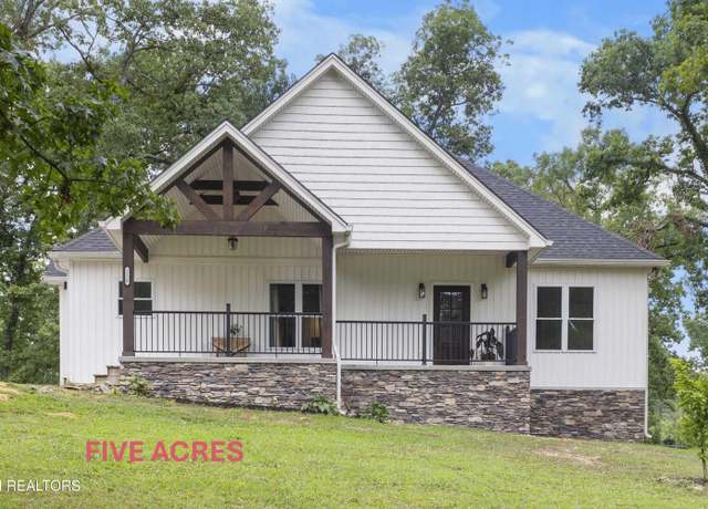 Property at 2128 Asbury Rd, Knoxville, TN 37914, 3 beds, 2 baths