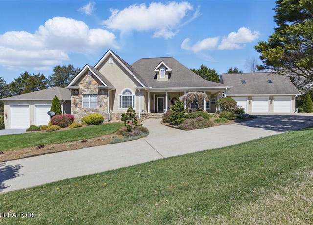 Property at 5112 Windsor Springs Ln, Knoxville, TN 37914, 4 beds, 3.5 baths