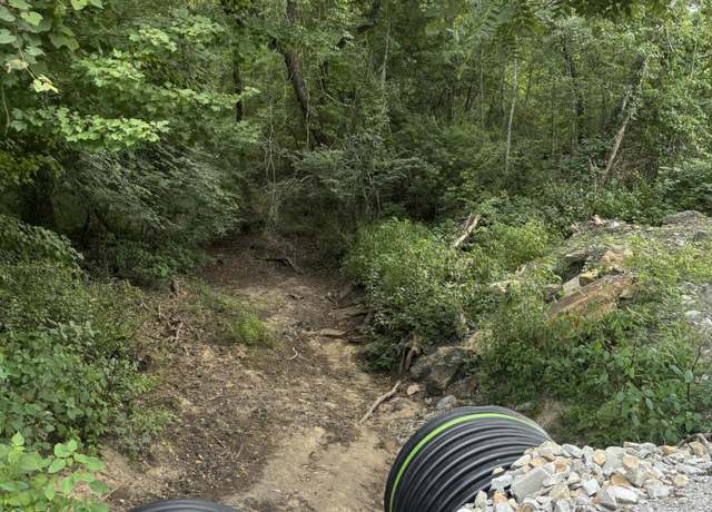 Property at 1010&1012 Sitting Bull Pt Pt, Crossville, TN 38572