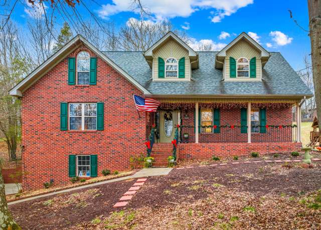 Property at 3815 High Oak Dr, Morristown, TN 37814, 5 beds, 2.5 baths