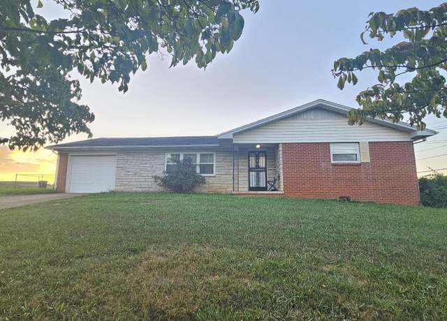 Property at 105 Rader Dr, Seymour, TN 37865, 2 beds, 1.5 baths