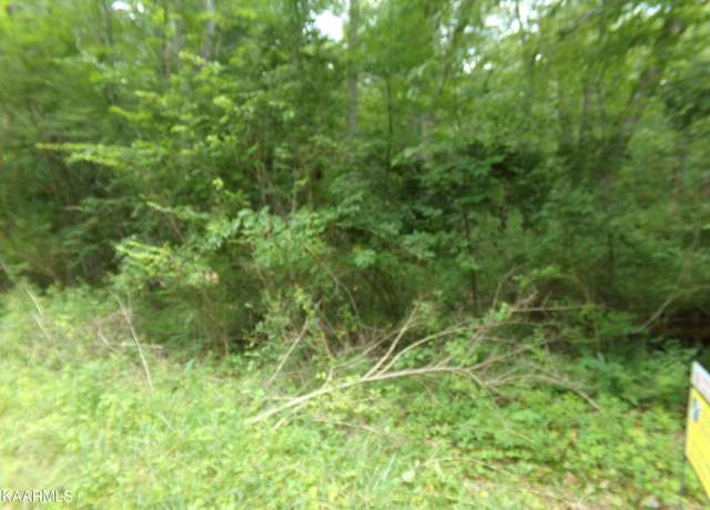 Property at 1302 Black Cloud Dr, Crossville, TN 38572
