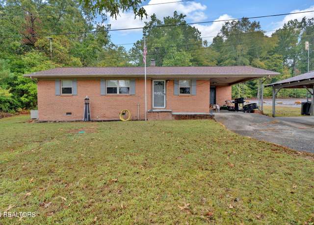 Property at 993 Swannsylvania Rd, Dandridge, TN 37725, 3 beds, 1 bath