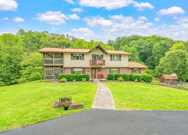 Property at 5509 Dyer Ln, Knoxville, TN 37920, 4 beds, 3 baths