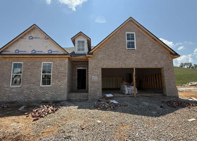 Property at 12252 Bethel Hollow Dr, Knoxville, TN 37932, 4 beds, 3 baths
