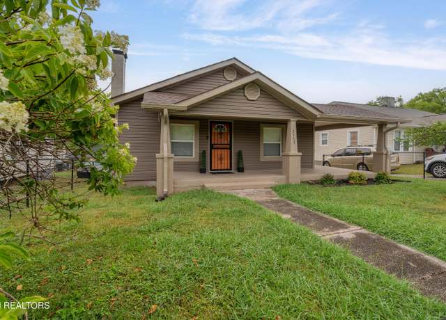 Property at 2757 Tarleton Ave, Knoxville, TN 37914, 2 beds, 1.5 baths