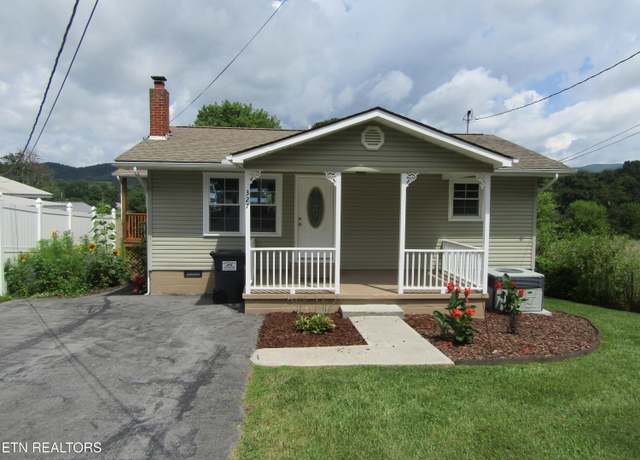 Property at 327 Coleman St, Harrogate, TN 37752, 4 beds, 1 bath
