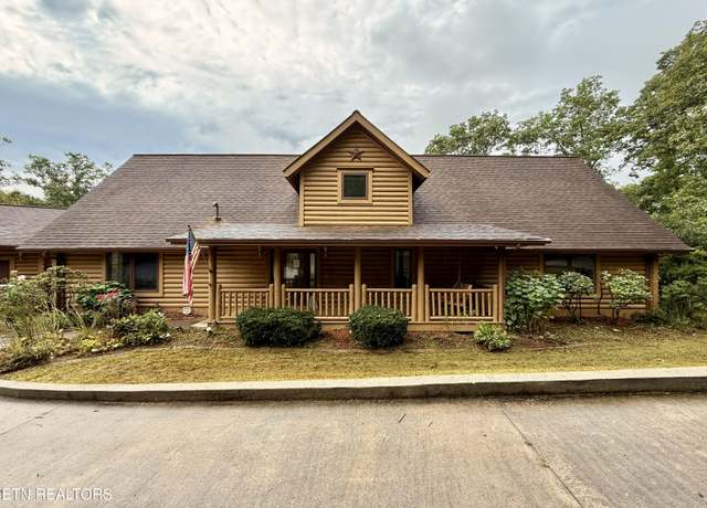 Property at 370 Brave Dr, Oneida, TN 37841, 3 beds, 2.5 baths