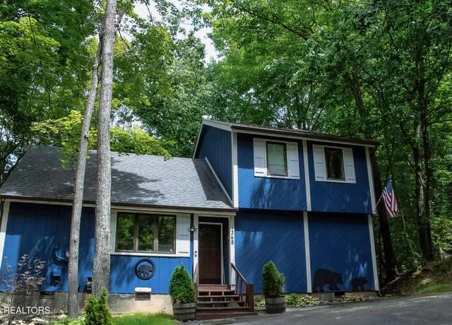 Property at 1348 N Baden Cir, Gatlinburg, TN 37738, 3 beds, 2 baths