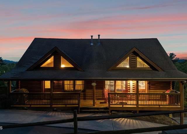 Property at 427 Big Bear Way, Pigeon Forge, TN 37863, 2 beds, 2 baths