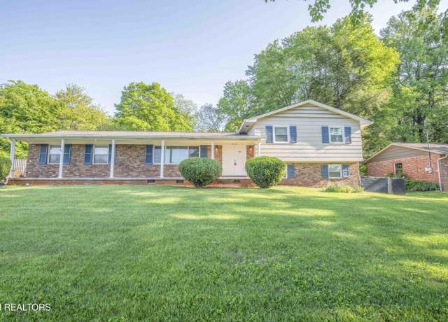 Property at 9321 Sarasota Dr, Knoxville, TN 37923, 4 beds, 2.5 baths