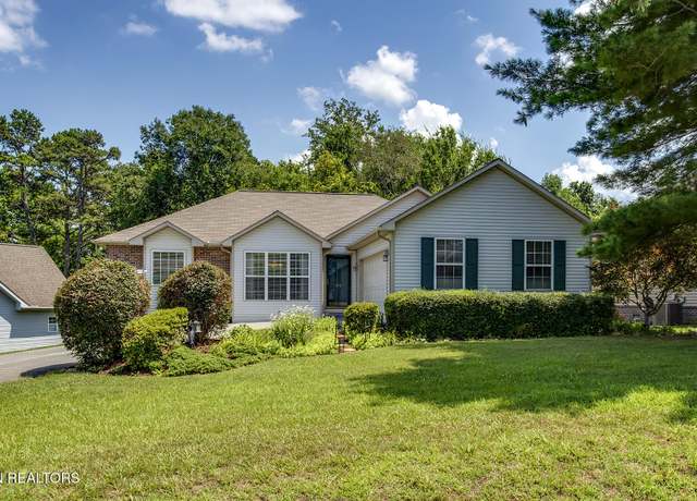 Property at 174 Depew Dr, Loudon, TN 37774, 3 beds, 2 baths