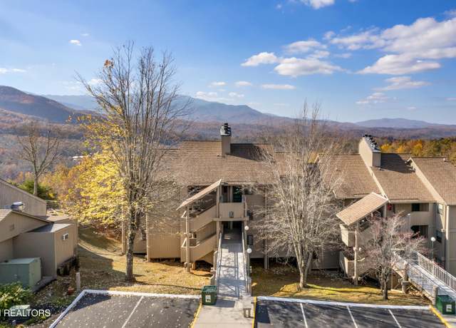Property at 3710 Weber Rd Unit E107, Gatlinburg, TN 37738, 1 bed, 1 bath
