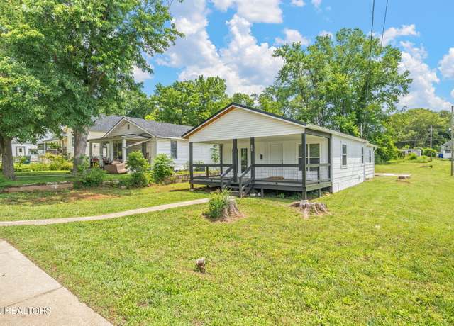 Property at 328 N Chamberlain Ave, Rockwood, TN 37854, 2 beds, 2 baths