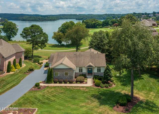 Property at 102 Cayuga Dr, Loudon, TN 37774, 3 beds, 3 baths