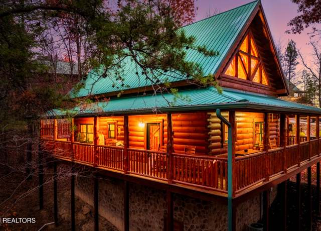 Property at 2017 Smoky Cove Rd, Sevierville, TN 37876, 2 beds, 2 baths