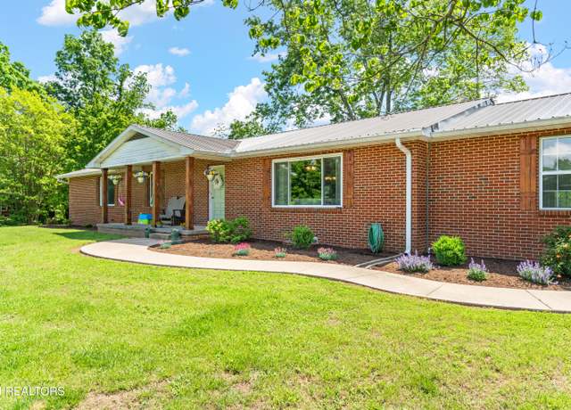 Property at 2948 Kingston Hwy, Kingston, TN 37763, 3 beds, 2.5 baths