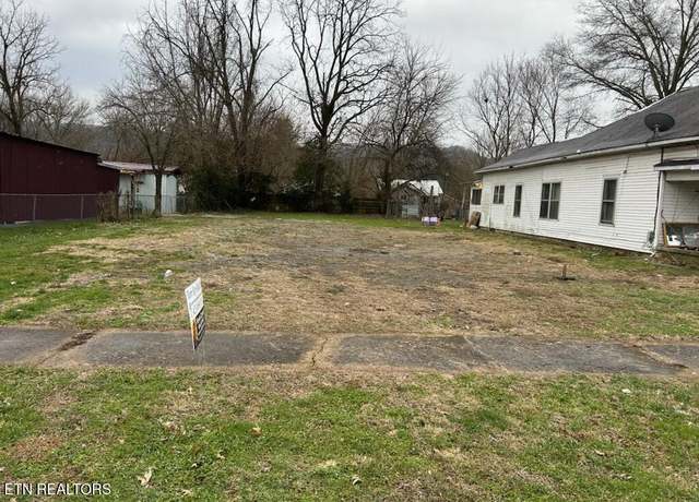 Property at 407 Exeter Ave, Middlesboro, KY 40965
