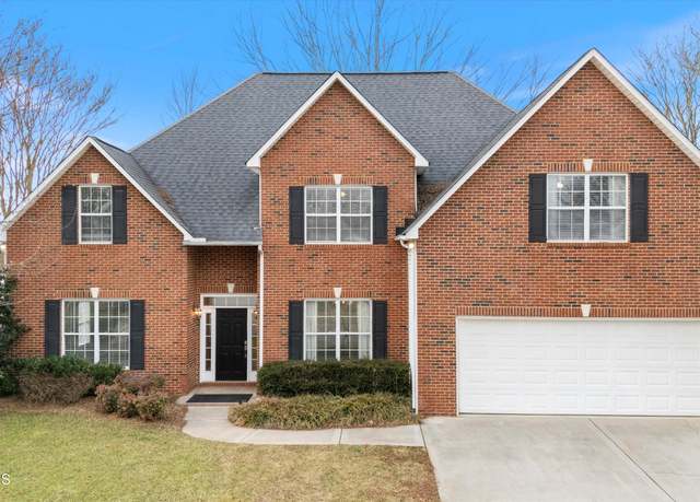 Property at 12830 Clear Ridge Rd, Knoxville, TN 37922, 4 beds, 3.5 baths