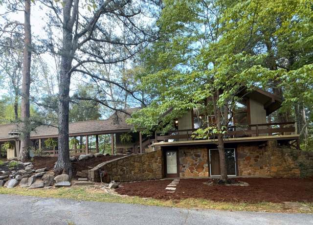 Property at 338 Saint Andrews Way, Gatlinburg, TN 37738, 3 beds, 2 baths