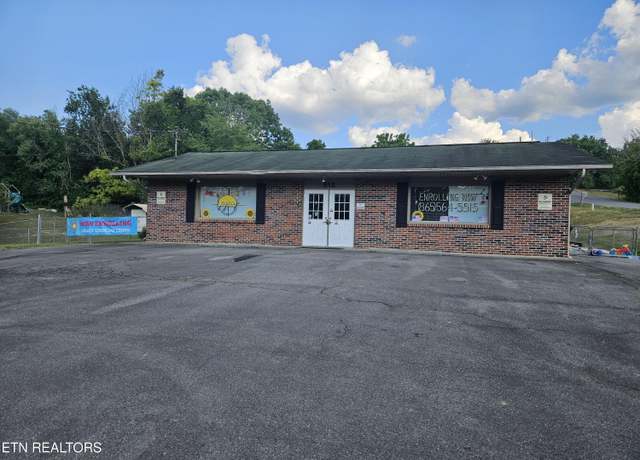 Property at 813 Wye Dr, Seymour, TN 37865, 3 beds, 2 baths
