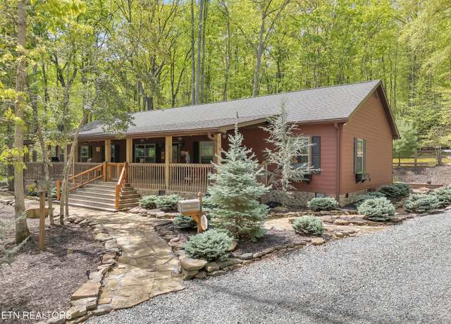 Property at 3950 Forest Trail Dr, Sevierville, TN 37876, 3 beds, 2.5 baths