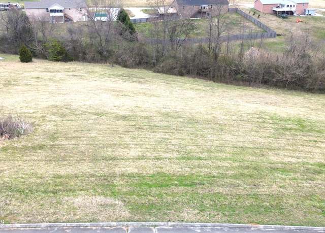 Property at 926 Carter Springs Dr, Maryville, TN 37801