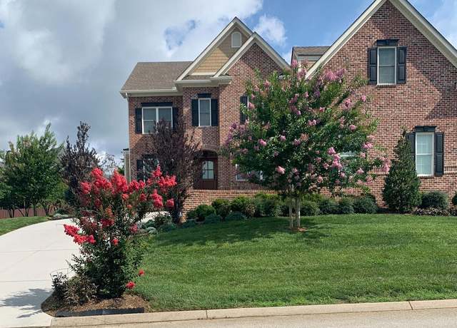 Property at 11969 Lakehurst Lane Ln, Knoxville, TN 37934, 4 beds, 3.5 baths