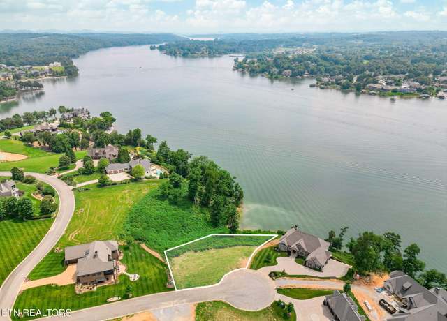 Property at 1999 Taffrail Dr, Lenoir City, TN 37772